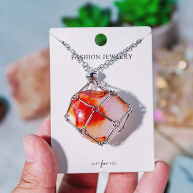 Natural Crystal Net Metal Bamboo Necklace Woven Pendant 【Carnelian Heart】