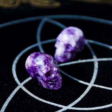 1" Lepidolite Skull