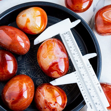 Red sardonyx Palm stone