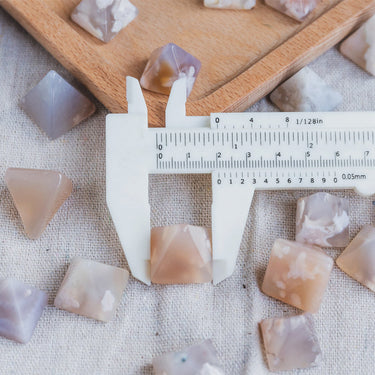 Flower Agate Mini Pyramid