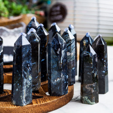 Black Onyx Point