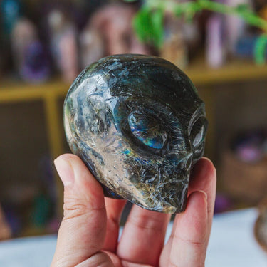 Labradorite Alien