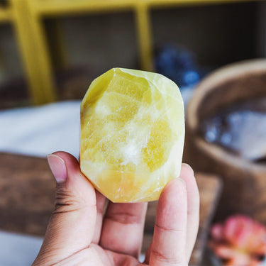 Lemon Calcite Free Form