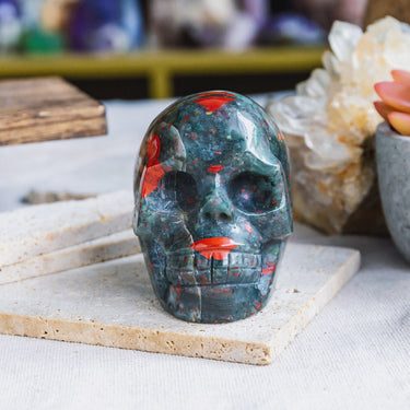 2.5" Africa Blood Stone Skull