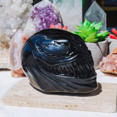 Black Obsidian Venom Skull