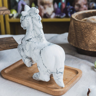 Howlite Horse