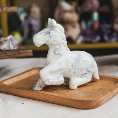 Howlite Horse