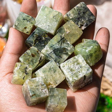 Prehnite cube