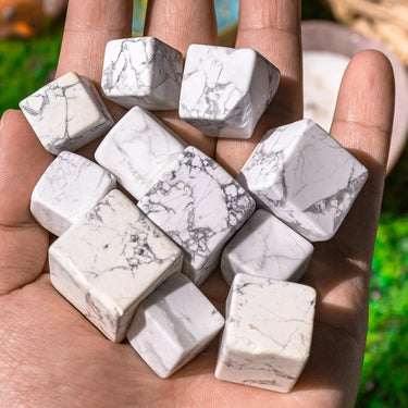 Howlite cube